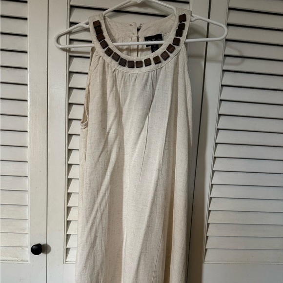 Cream Halter Dress with Wooden Bead Detail - Picture 3 of 3